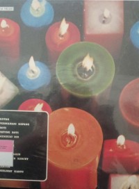 Image of Kotak, Permadani Kepang, Roti, Patung Roti, Membuat Bir, Lilin, Kain Kercut, Karton, Muslihat Kartu